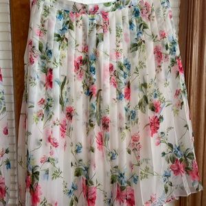 Ann Taylor new skirt and laundered matching blouse never worn